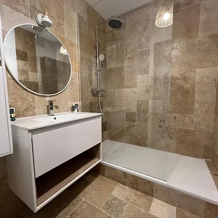 L'etape Cosy, Parking Gratuit Carcassonne